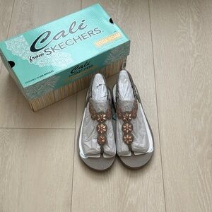 Cali Skechers Women's Sandals in Gray with Bronze Floral Details